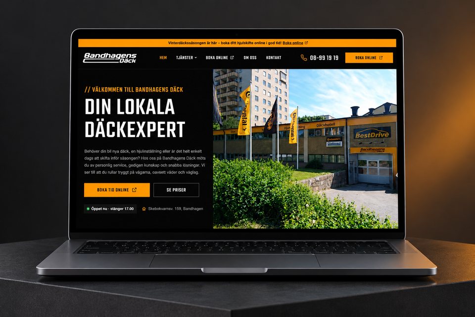 Bandhagens Däcks nya hemsida visad på en bärbar dator